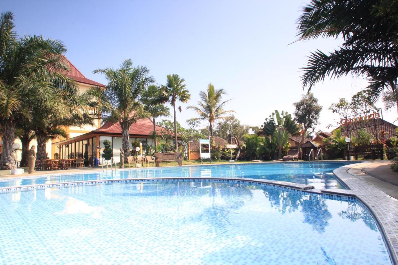 Ciptaningati Hotel Batu  Exterior photo